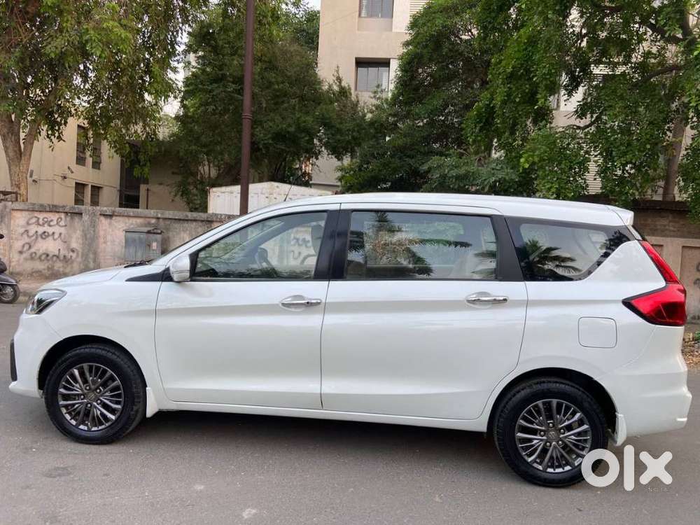 Maruti Suzuki Ertiga 1.5 Zxi Plus Shvs, 2019, Petrol