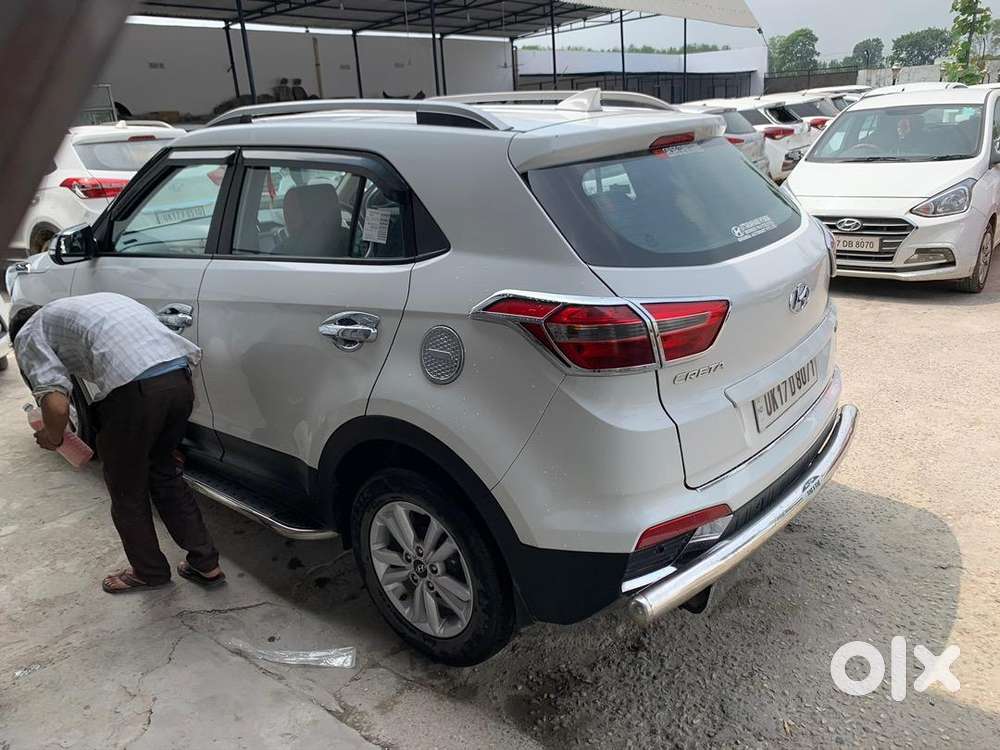 Hyundai Creta 2016 Nov Diesel Well Maintained With Premium Accessories