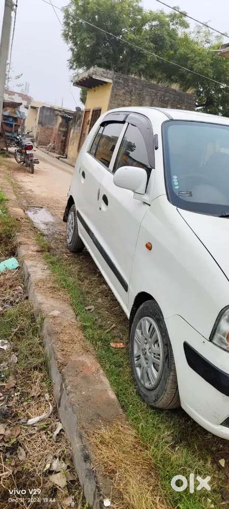 Hyundai Santro Xing 2012