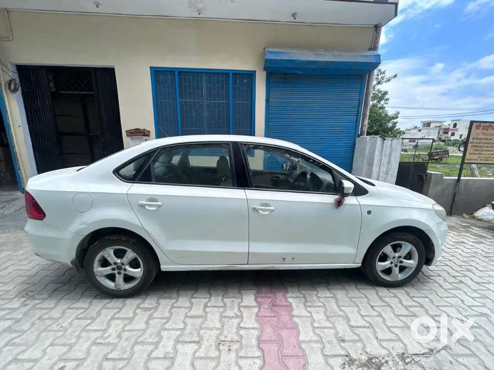 Skoda Rapid Elegance 2013 Diesel White