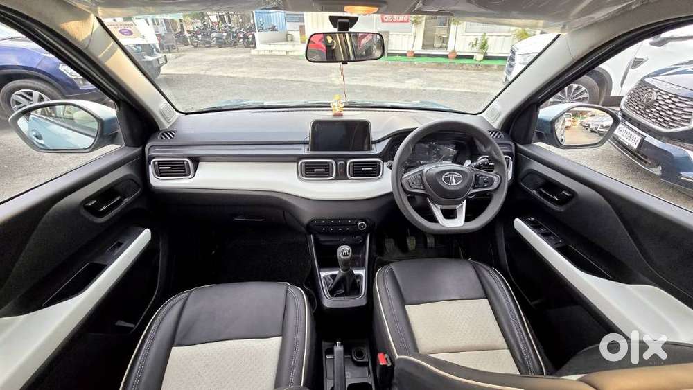 Tata Punch Accomplished, 2023, Petrol