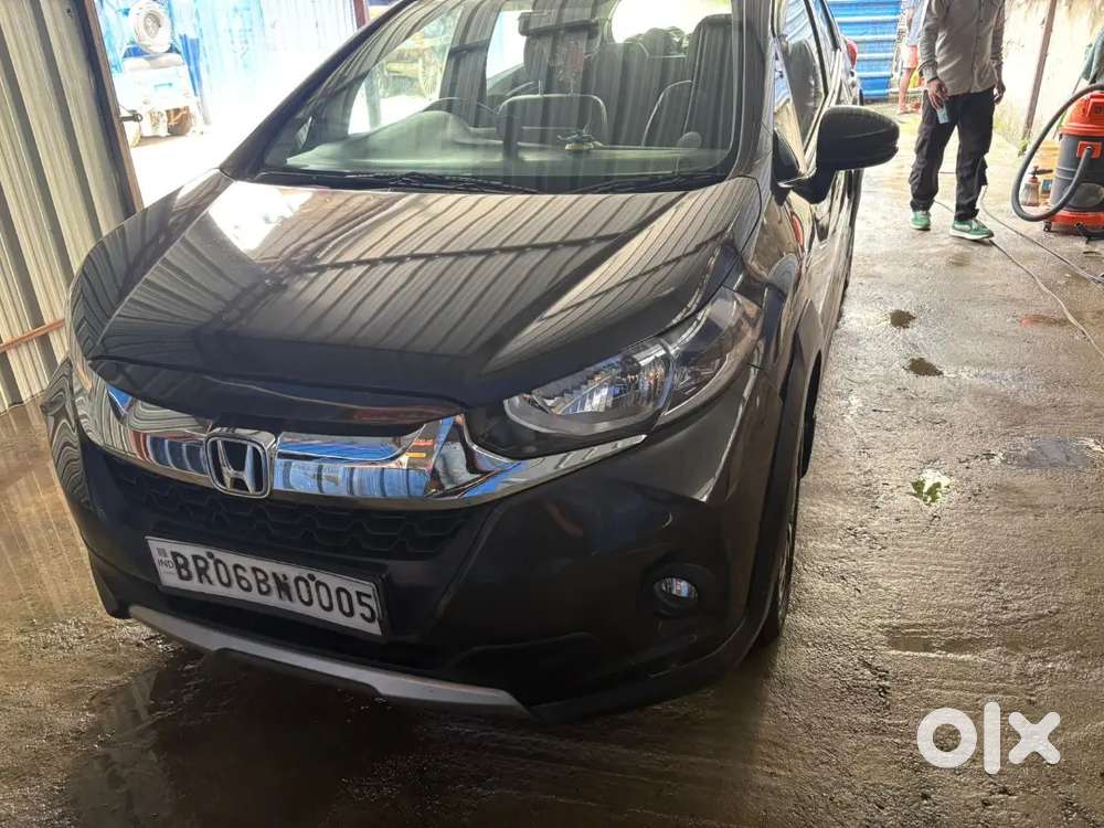 Well Maintained Car With Vip No Plate  0005 .