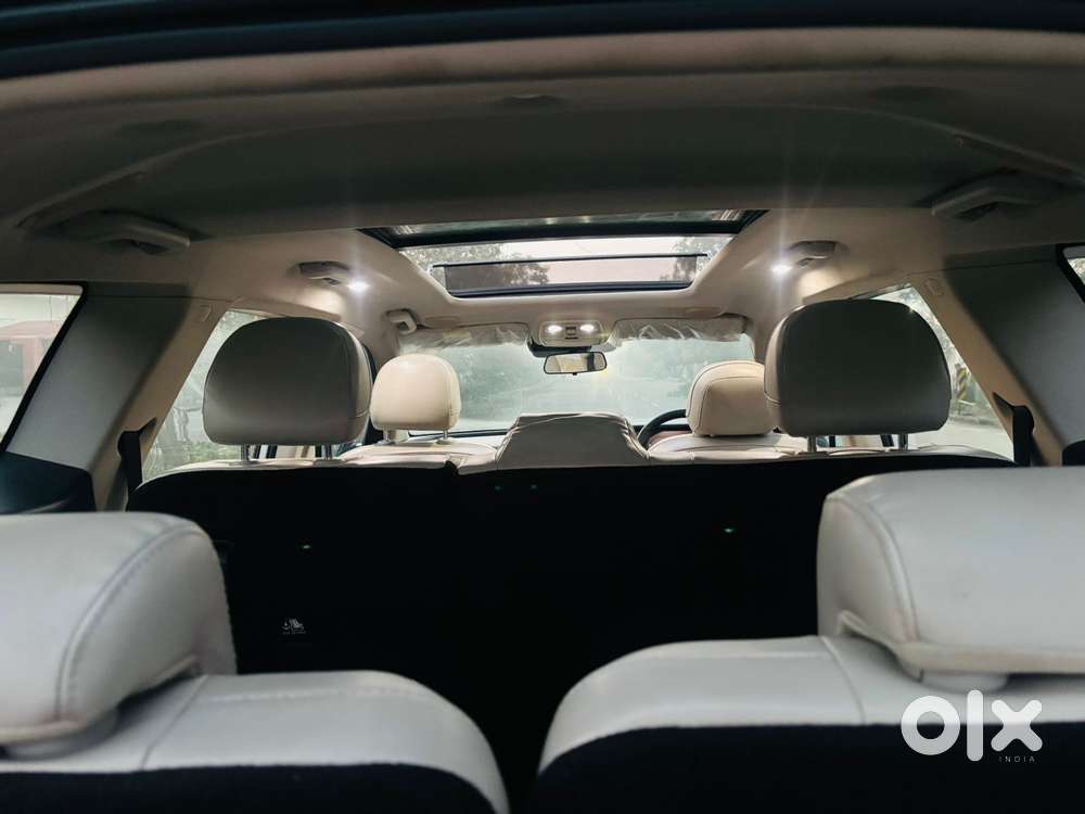 Mahindra Xuv700 Ax7l 6 Str At, 2023, Diesel