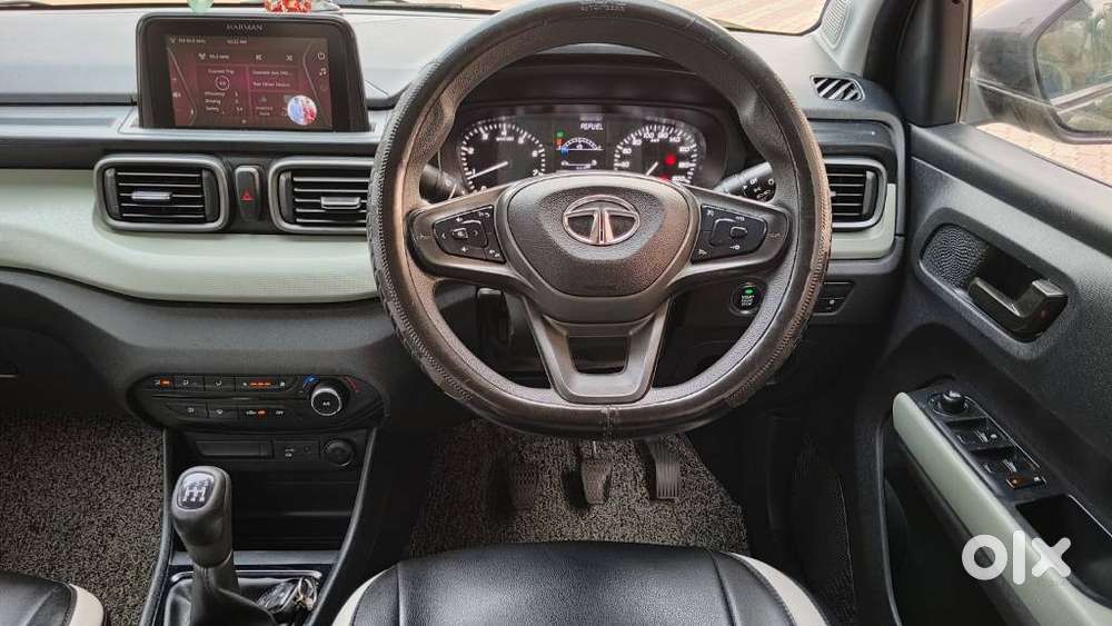 Tata Punch Camo Accomplished Mt, 2023, Petrol