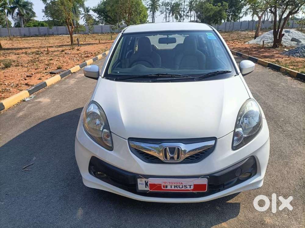 Honda Brio 2011-2013 V Mt, 2011