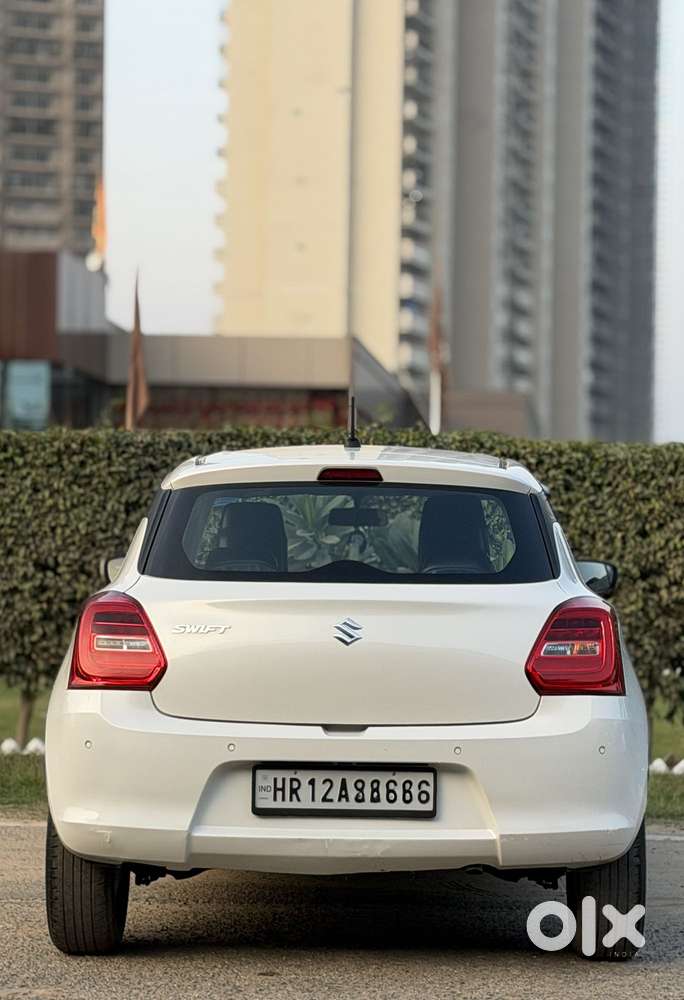 Maruti Suzuki Swift 1.2 Vxi (o), 2023, Petrol