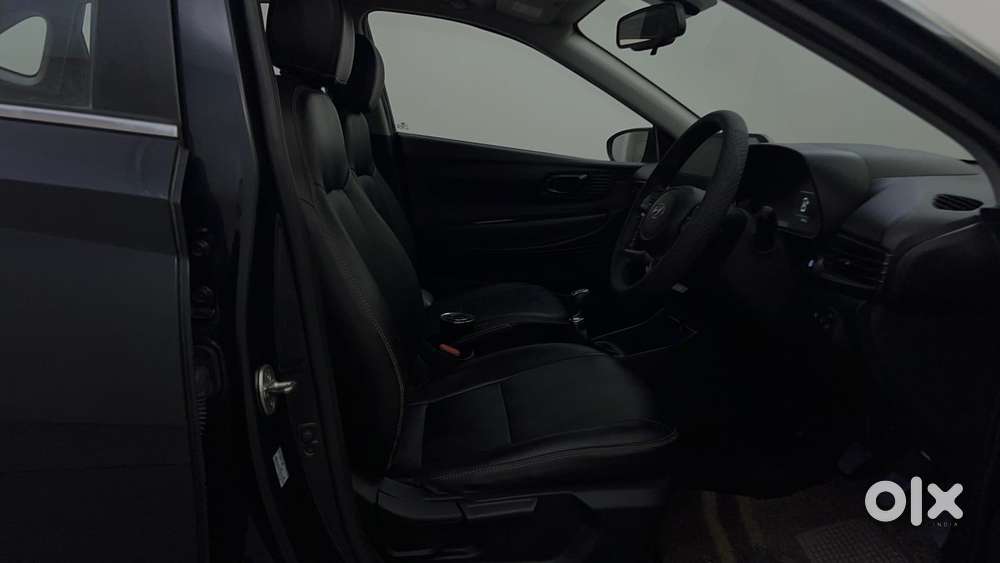 Hyundai New I20 1.2 Asta (o) Mt, 2023, Petrol
