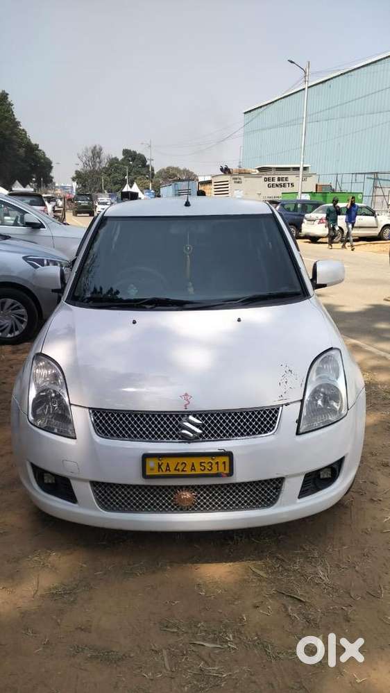 Maruti Suzuki Swift Dzire Tour 2016 Diesel Well Maintained