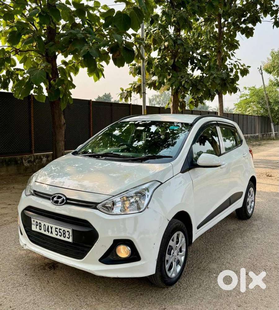 Hyundai Grand I10 2013-2016 Sportz, 2016, Petrol