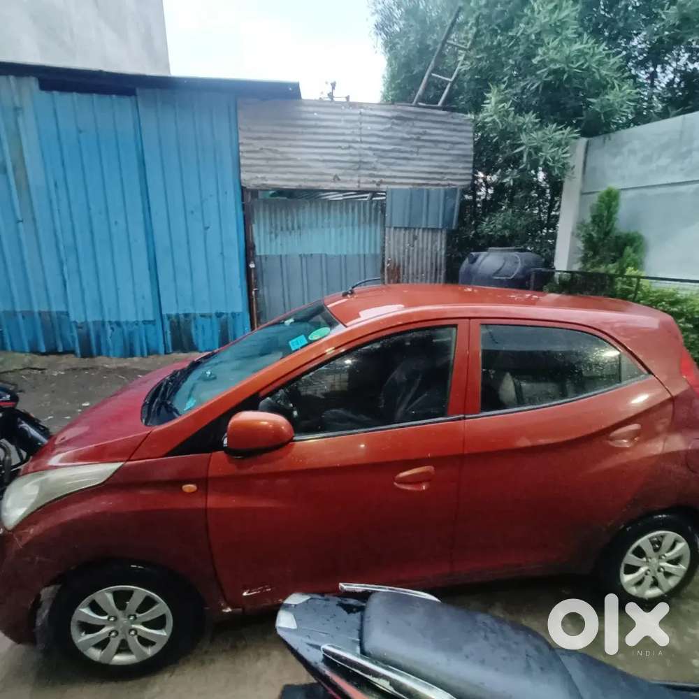Hyundai Eon Sportz 2013