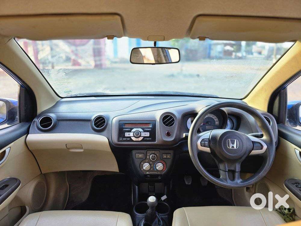 Honda Brio Vx (o) Mt, 2013, Petrol