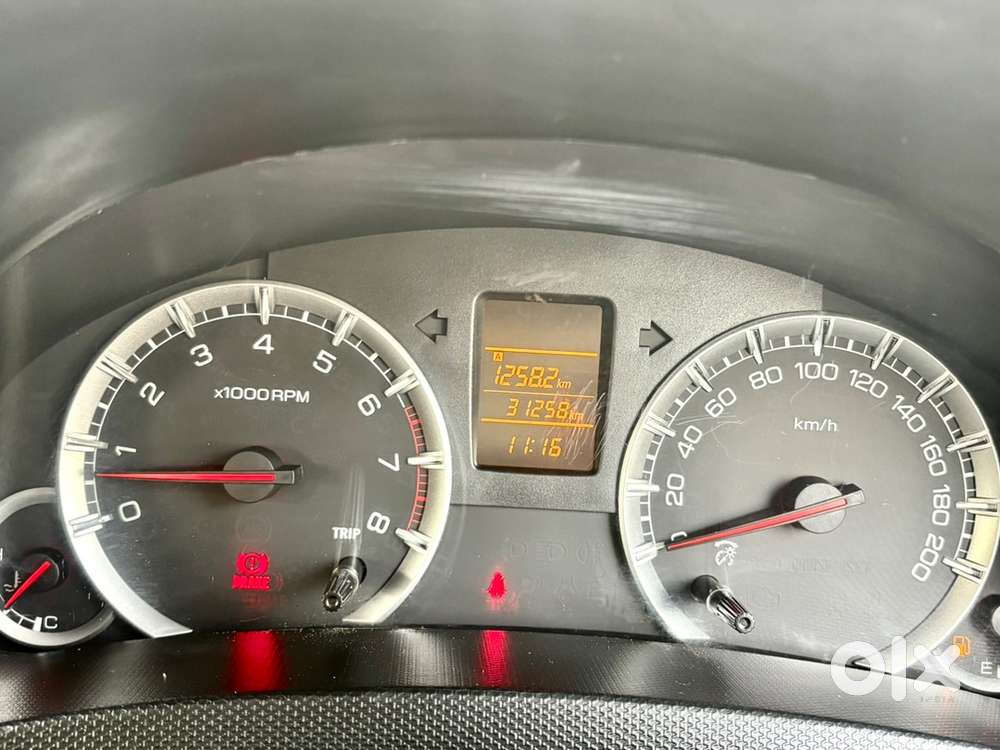 Maruti Suzuki Swift Vxi Optional 2017 Model Petrol Car