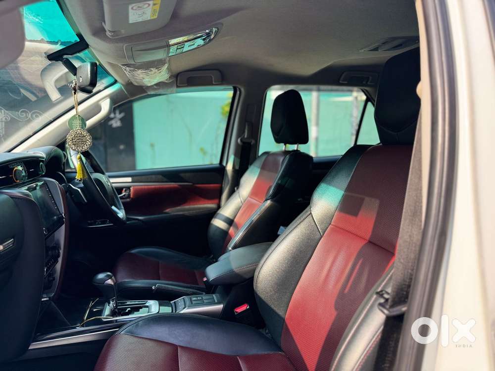Toyota Fortuner Legender 4x4 At 2.8, 2023, Diesel