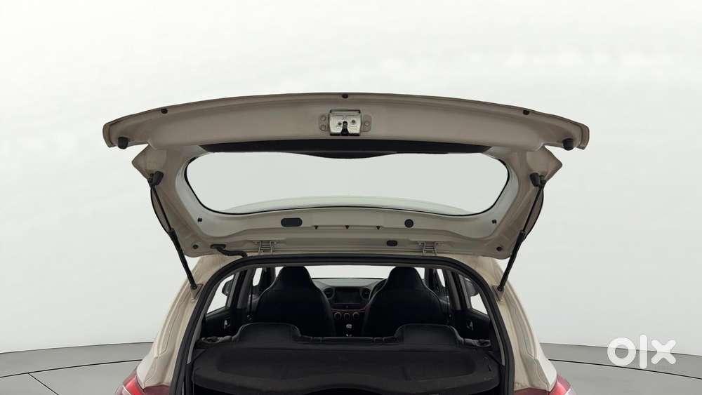 Hyundai Grand I10 1.2 Sportz Prime Edition Vtvt, 2016, Petrol