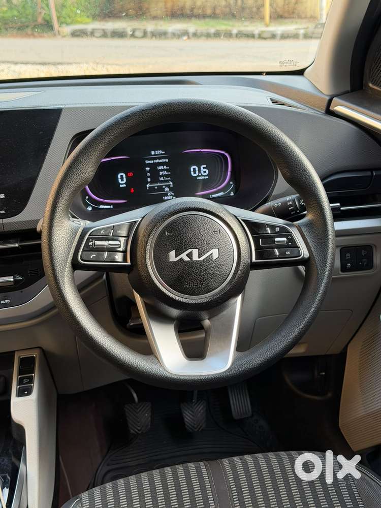 Kia Carens 1.4 Prestige 7 Str, 2024, Petrol