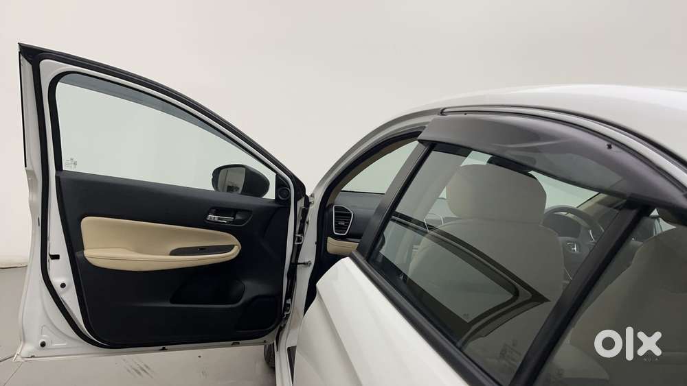 Honda City 1.5 Zx I-vtec Mt, 2022, Petrol