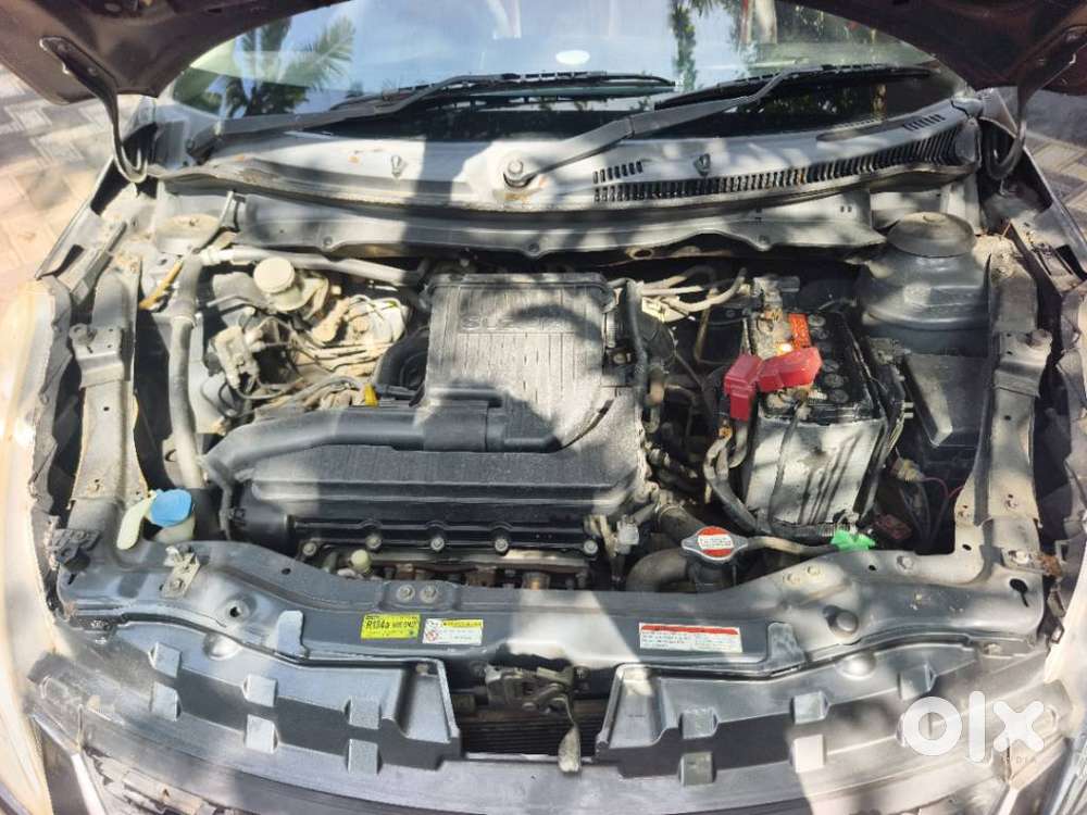 Maruti Suzuki Swift Vxi + Manual, 2016, Petrol