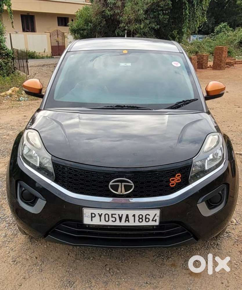 Tata Nexon Kraz Plus Amt, 2020, Petrol