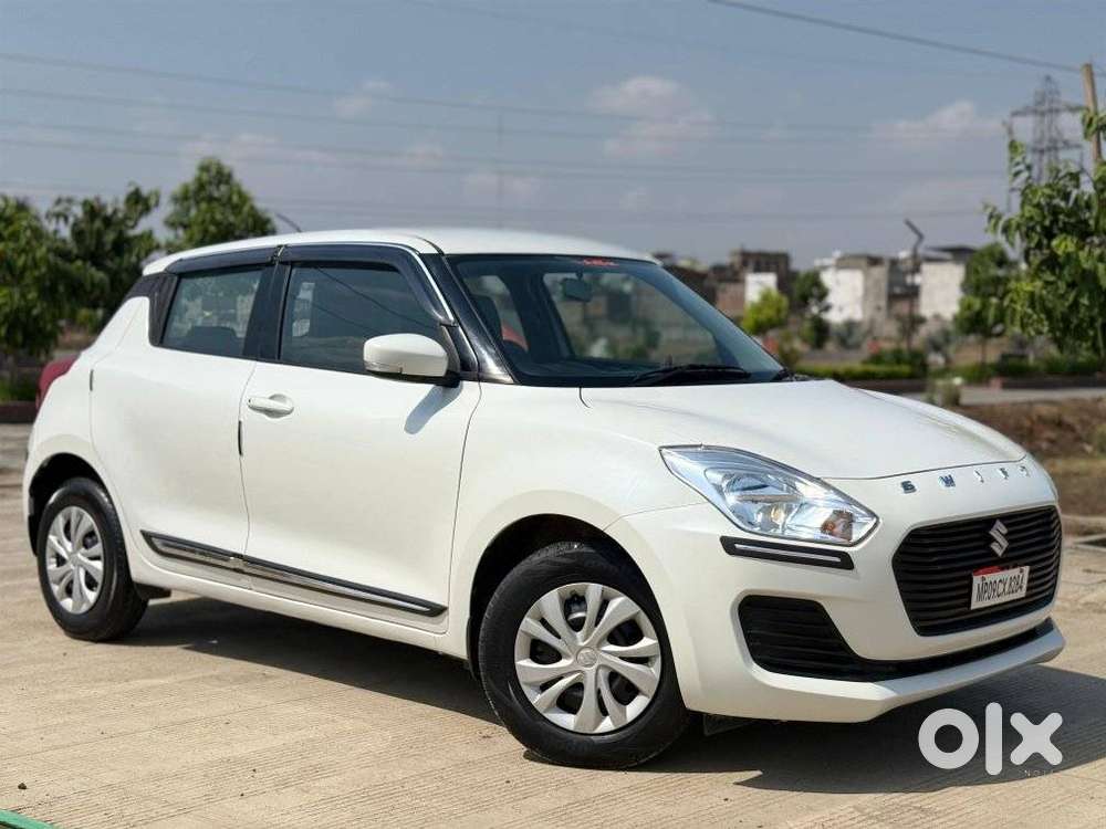 Maruti Suzuki Swift Vxi + Manual, 2018, Petrol
