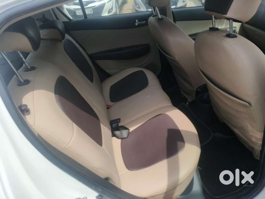 Hyundai I20 Sportz 1.4 Crdi, 2014, Diesel