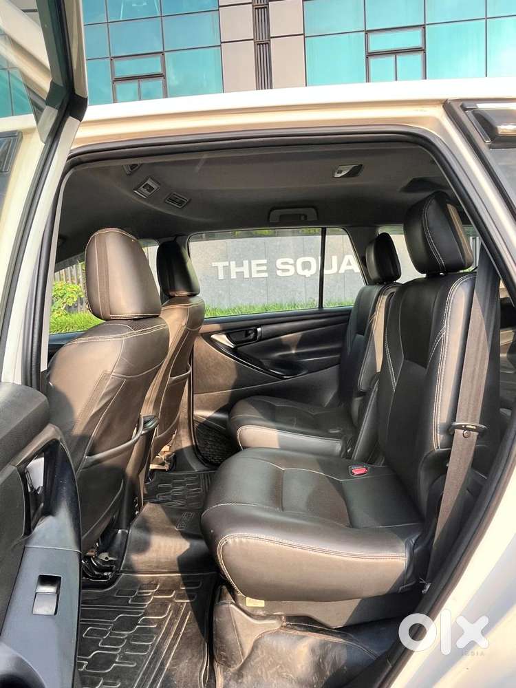 Toyota Innova Crysta 2.4 G Mt 7 Str, 2019, Diesel