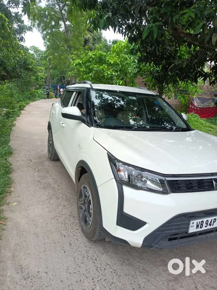 Mahindra Xuv300 Petrol Manual 2023