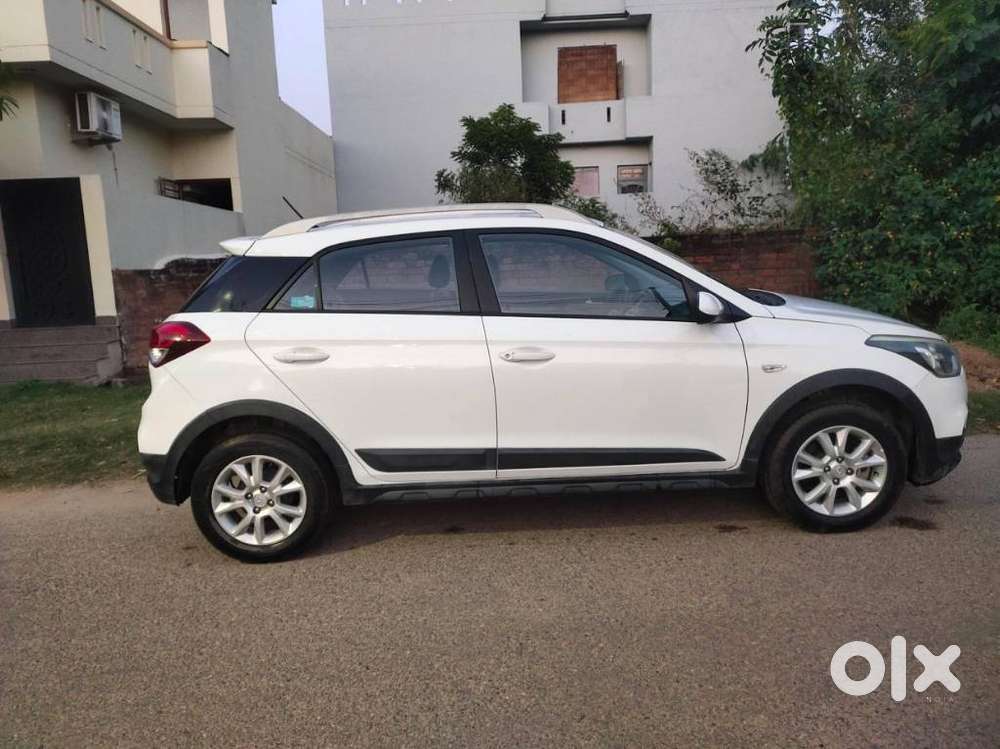 Hyundai I20 Active Sx Dual Tone Petrol, 2016, Petrol