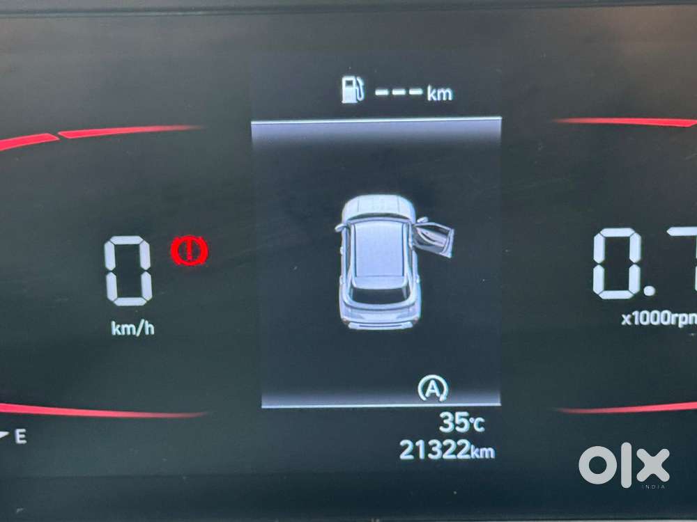 Hyundai Creta 1.5 S Plus Knight Diesel Dual Tone, 2025, Diesel