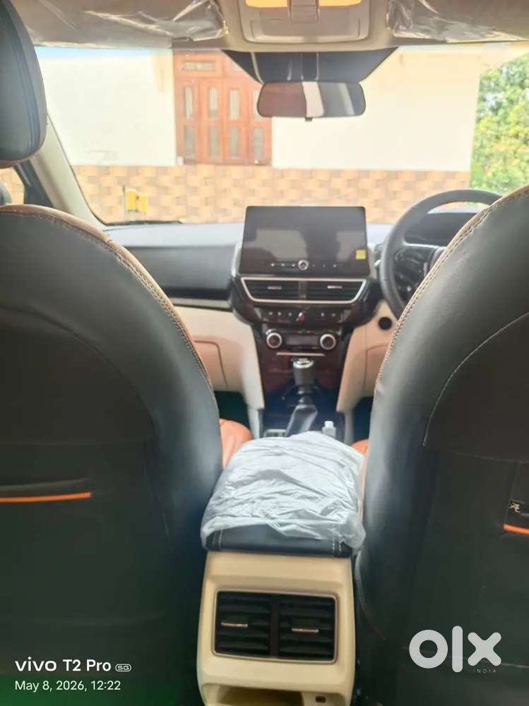 Mahindra Xuv 3xo 2025