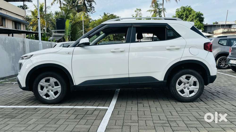 Hyundai Venue S, 2021, Diesel