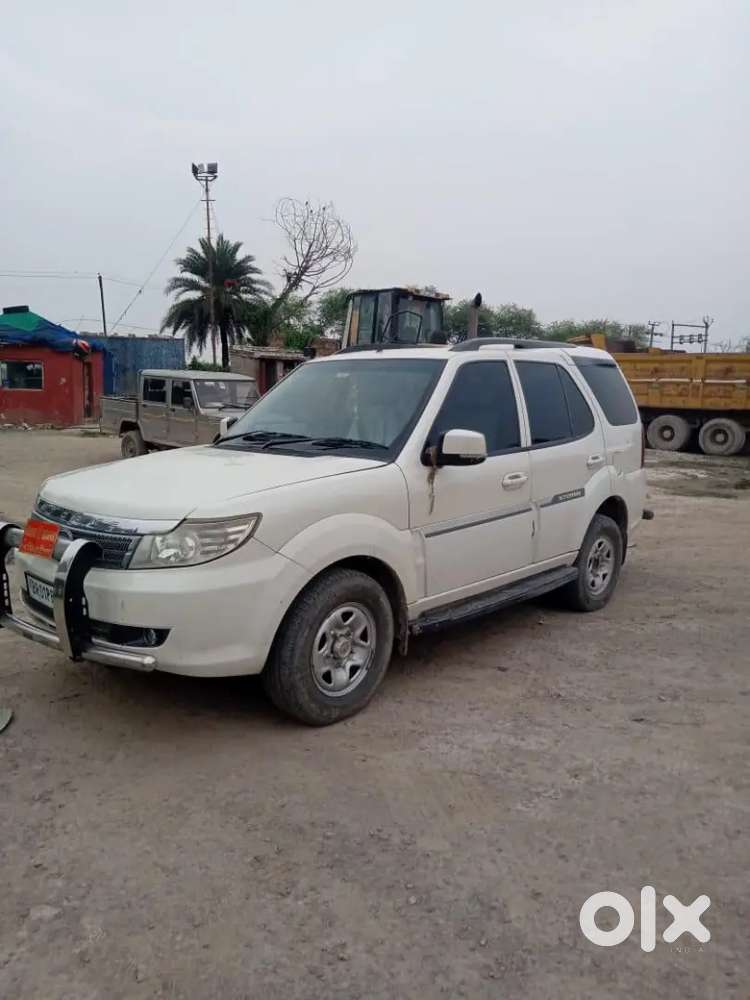 Tata Safari Storme 2013 Diesel 80000 Km Driven