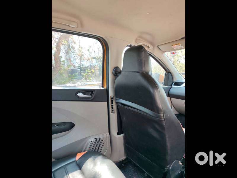 Renault Triber Rxt, 2021, Petrol