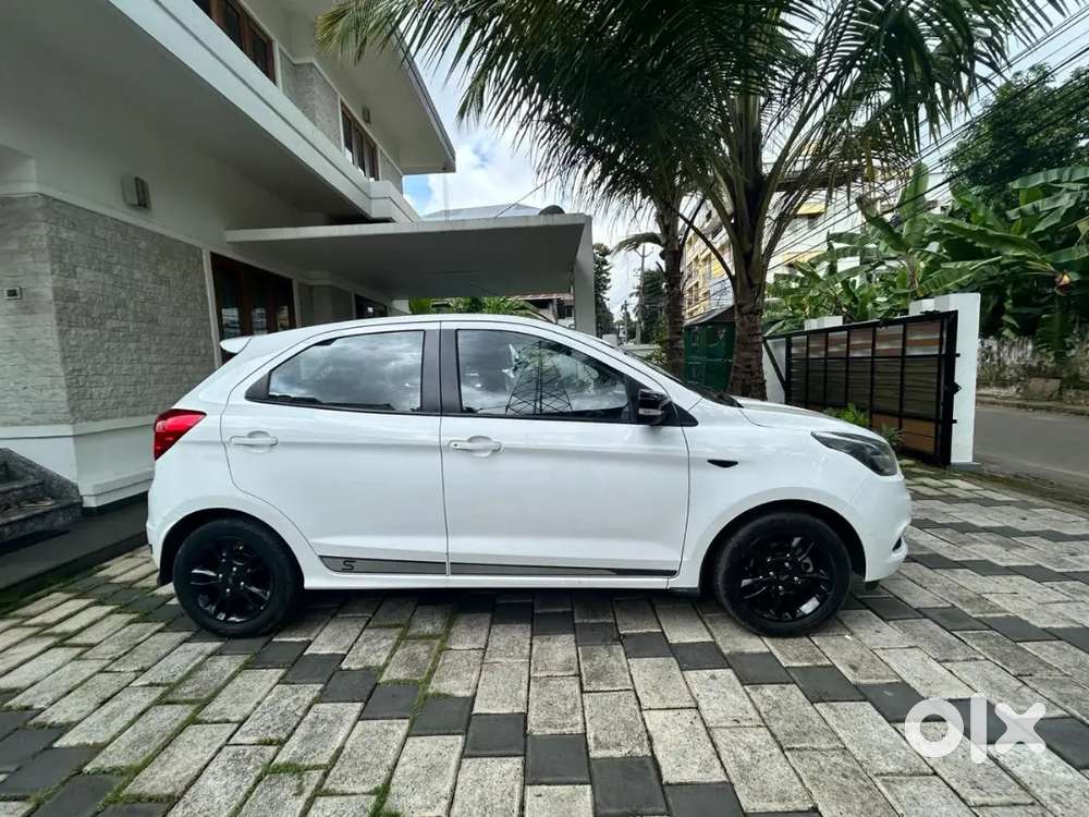 Ford Figo Sports 2017 Petrol Well Maintained
