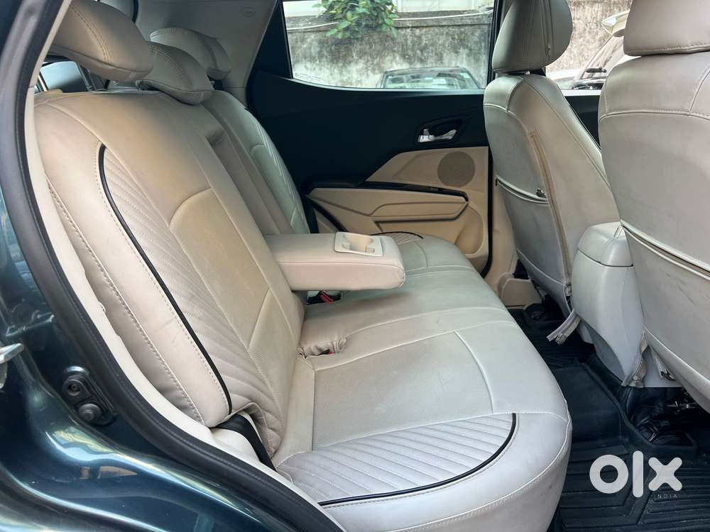 Mahindra Xuv300 W8 Option, 2023, Petrol