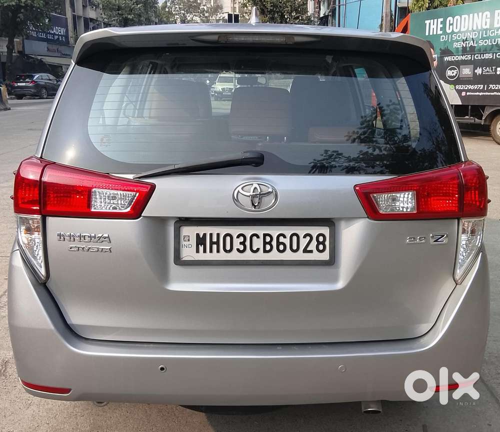 Toyota Innova Crysta 2.8z Automatic, 2016, Diesel