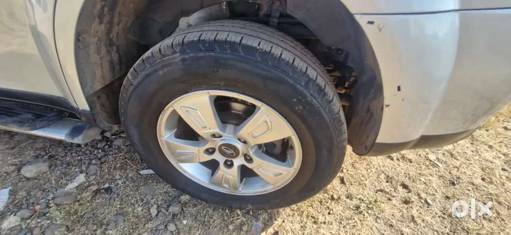 Mahindra Xuv500 2012 Diesel 100000 Km Driven