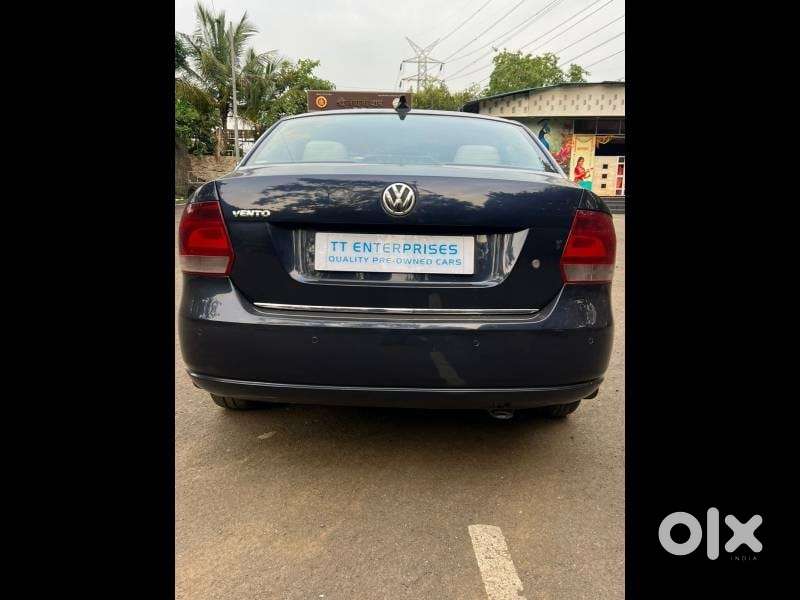 Volkswagen Vento 2010-2013 Petrol Highline, 2015, Petrol