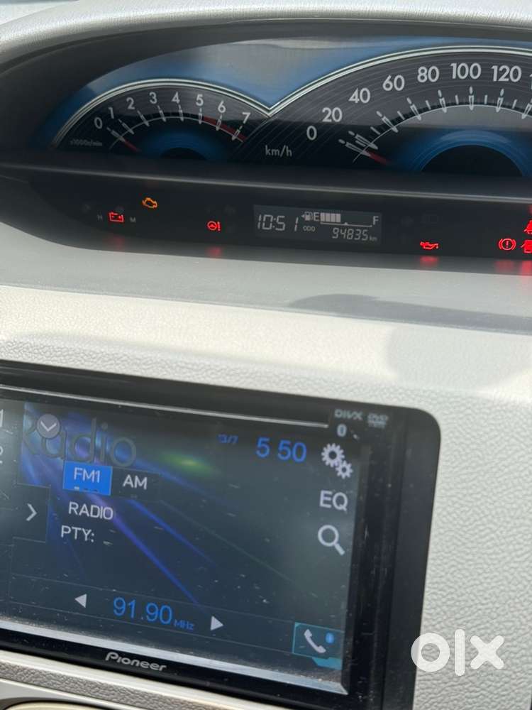 Toyota Etios Liva 2015