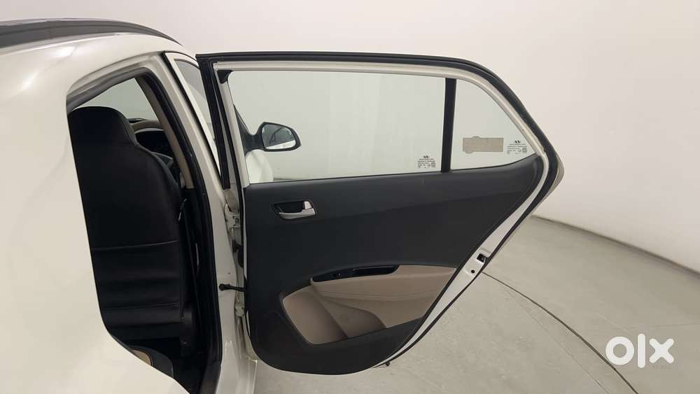 Hyundai Grand I10 1.2 Kappa Sportz, 2015, Petrol