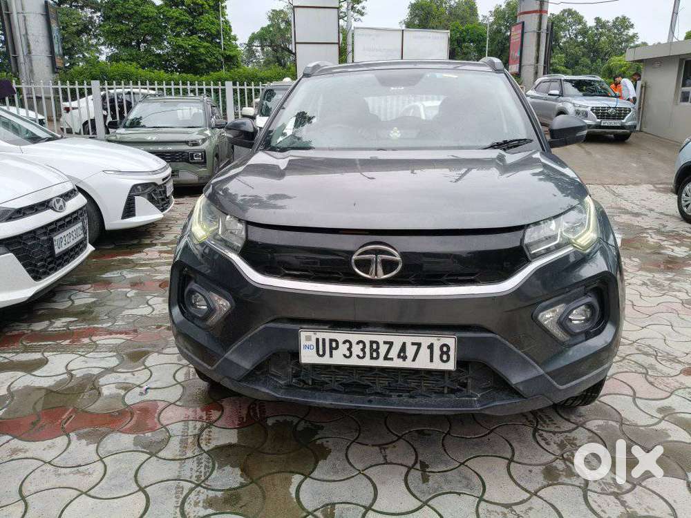 Tata Nexon 1.2 Revotron Xm (s), 2023, Petrol