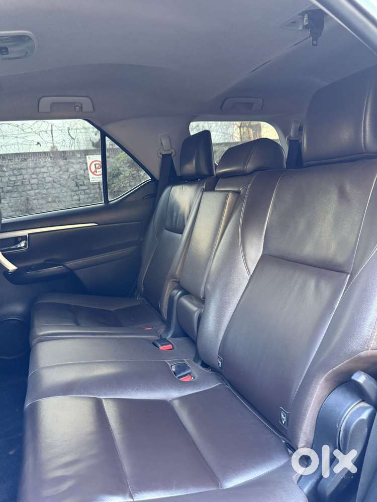 Toyota Fortuner 4x2 At 2.8 Diesel, 2018, Diesel