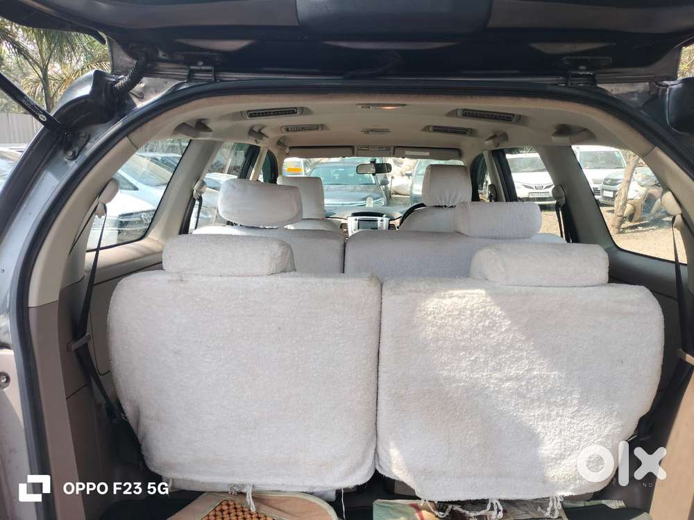 Toyota Innova [2013-2016] 2.5 V Diesel 7 Str, 2015, Diesel