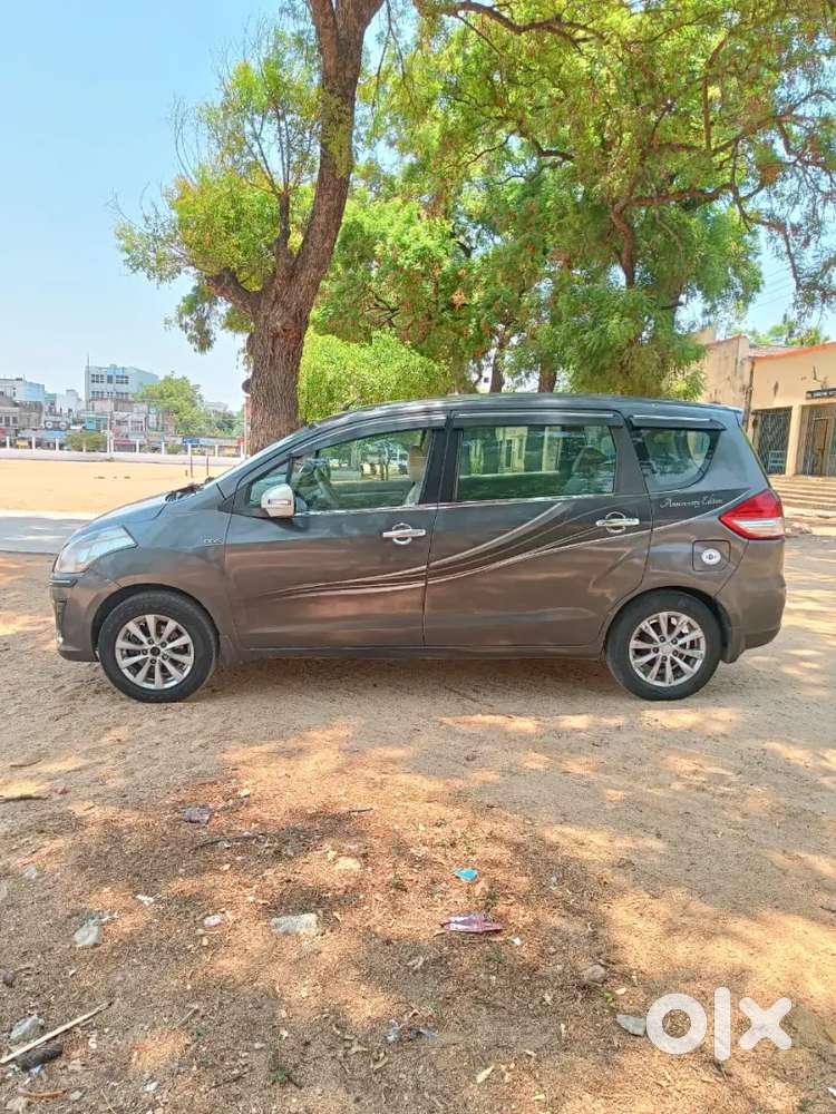 Maruti Suzuki Ertiga 2012 Diesel Well Maintained