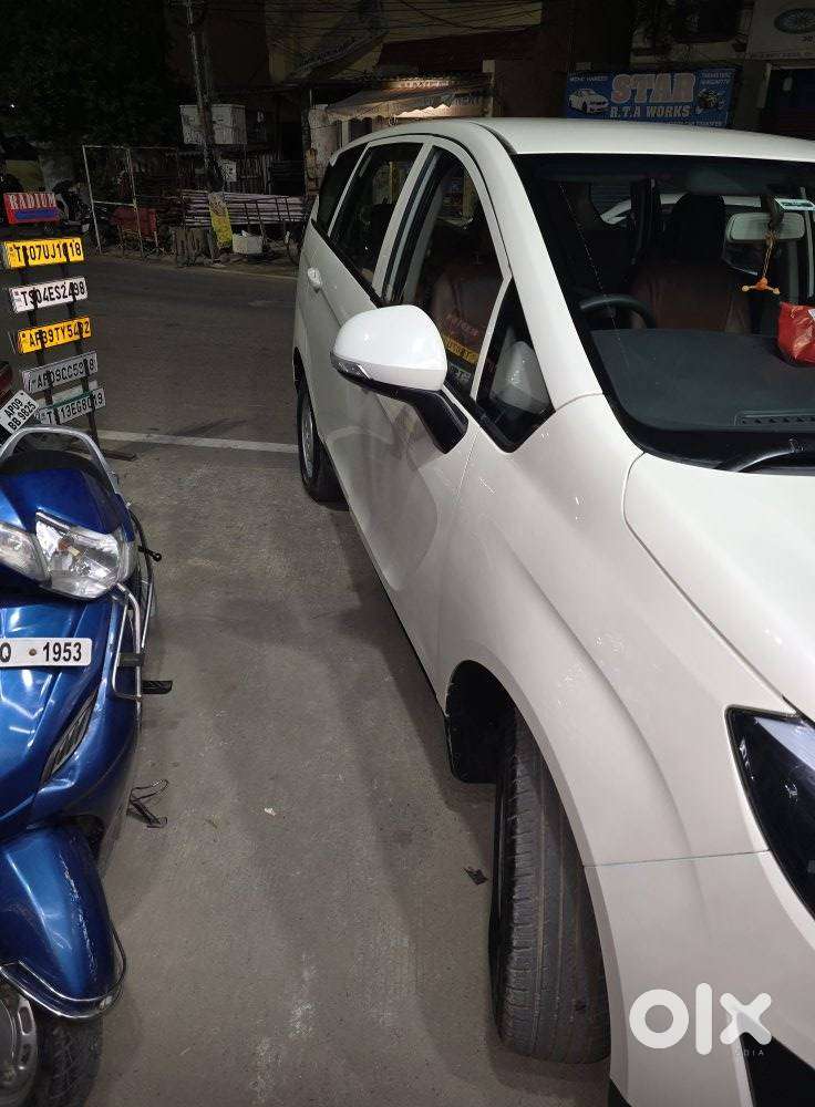 Mahindra Marazzo M2 8str, 2023, Diesel