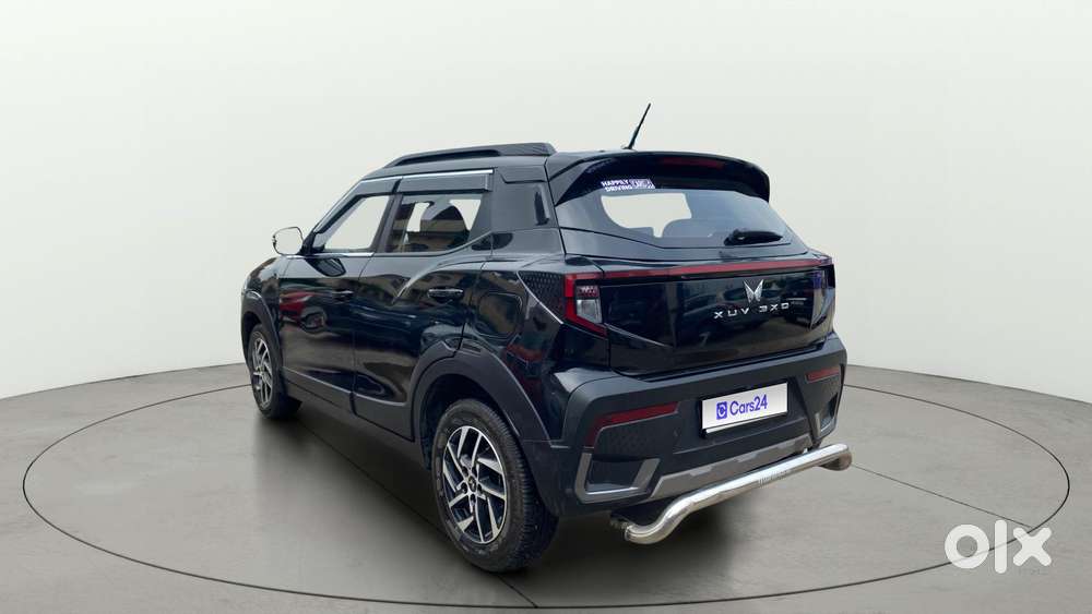 Mahindra Xuv 3xo Ax5 Pm Mt, 2024, Petrol