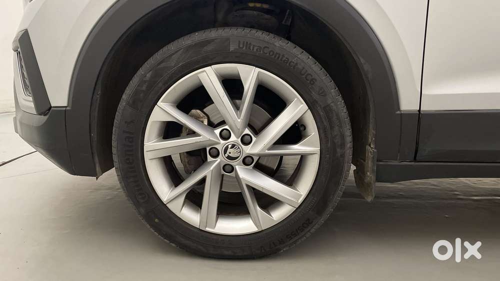 Skoda Kushaq Style 1.0l Tsi At, 2023, Petrol