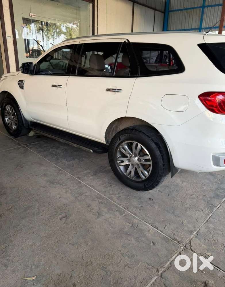 Ford Endeavour Diesel 2016