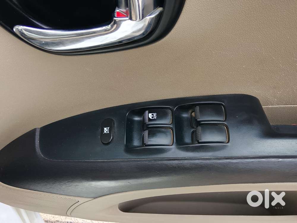 Hyundai I10 Sportz 1.1 Irde2, 2016, Petrol