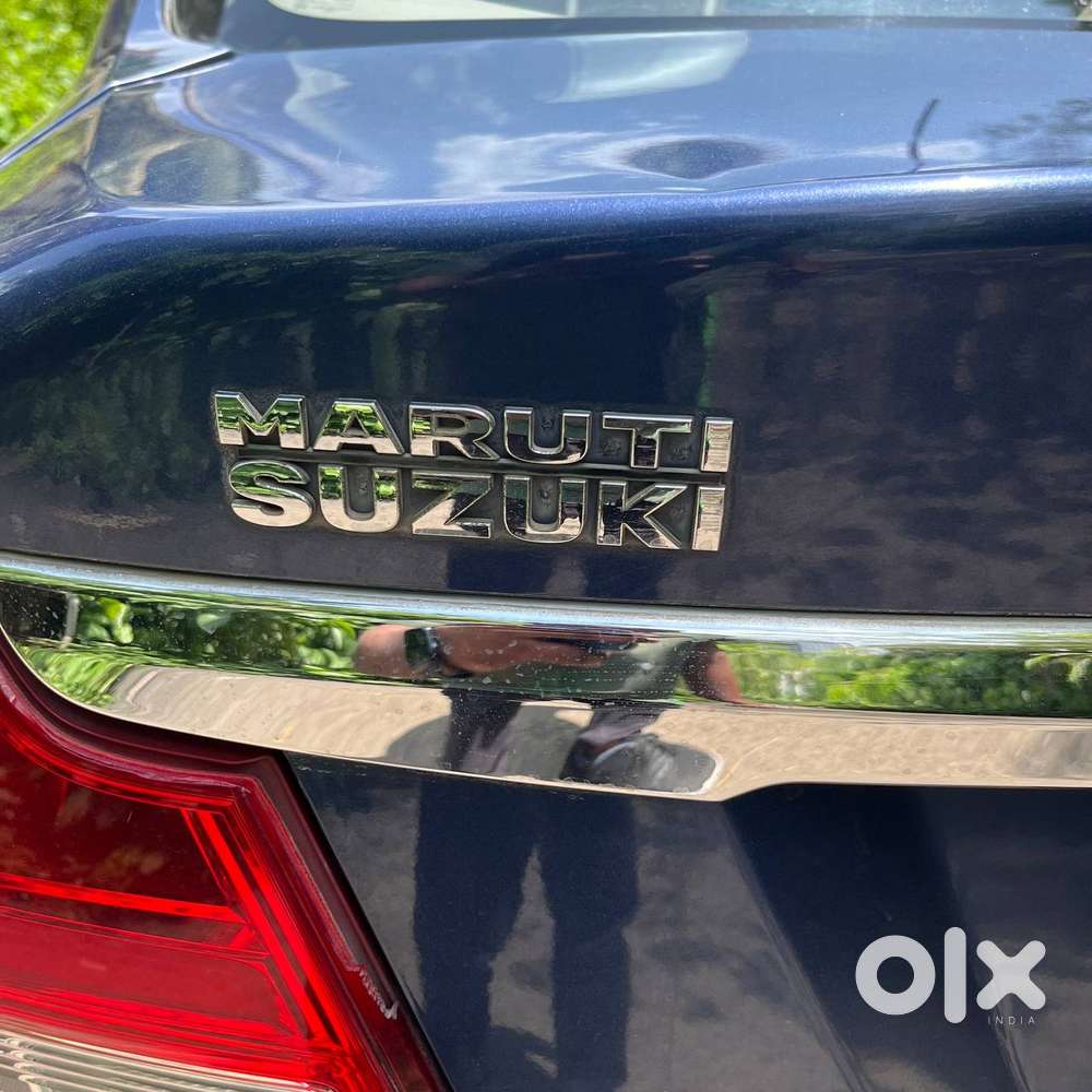 Maruti Suzuki Dzire 1.2 Zxi Amt, 2017, Petrol
