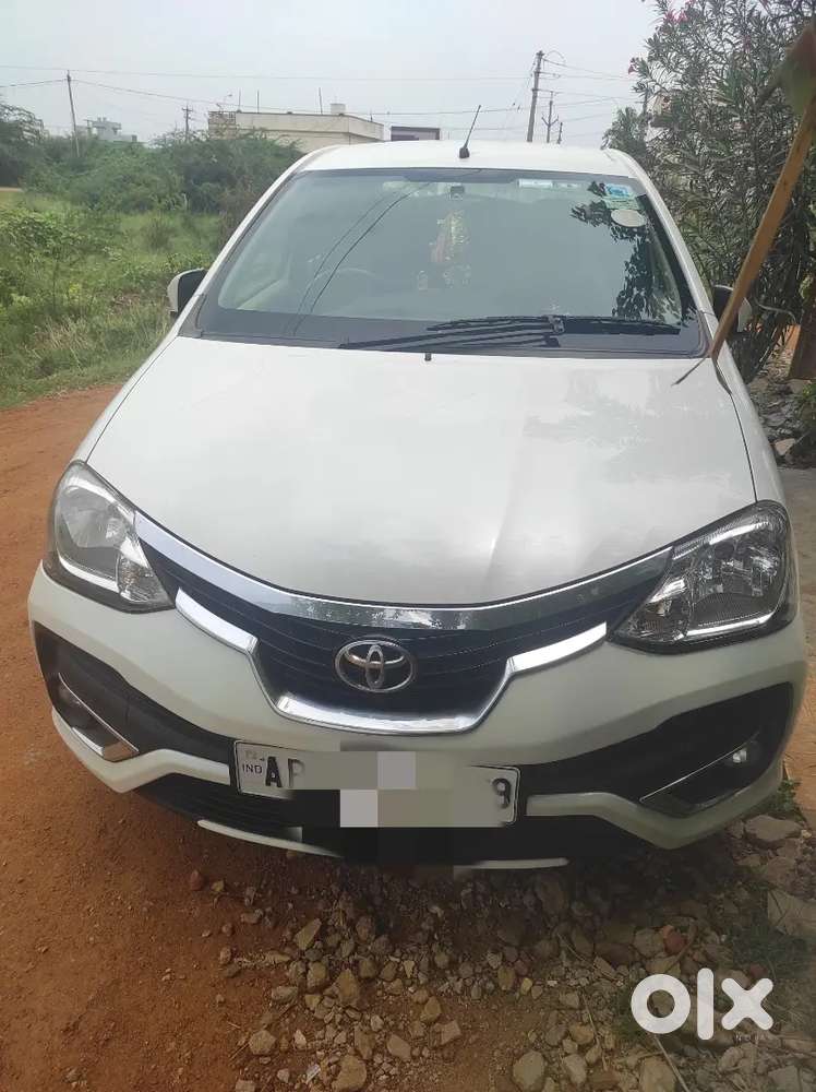 Fully Show Room Track Service, Toyota Etios Vxd 2017 Diesel